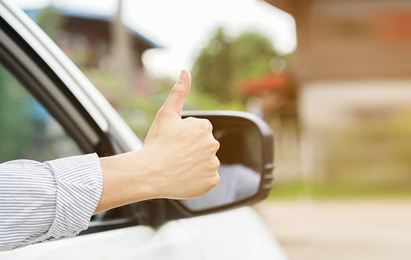 thumbs up for International Auto Body insurance claim assistance