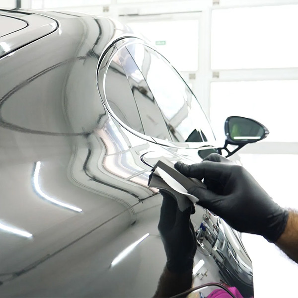 auto polishing post-collision repair in Anaheim CA